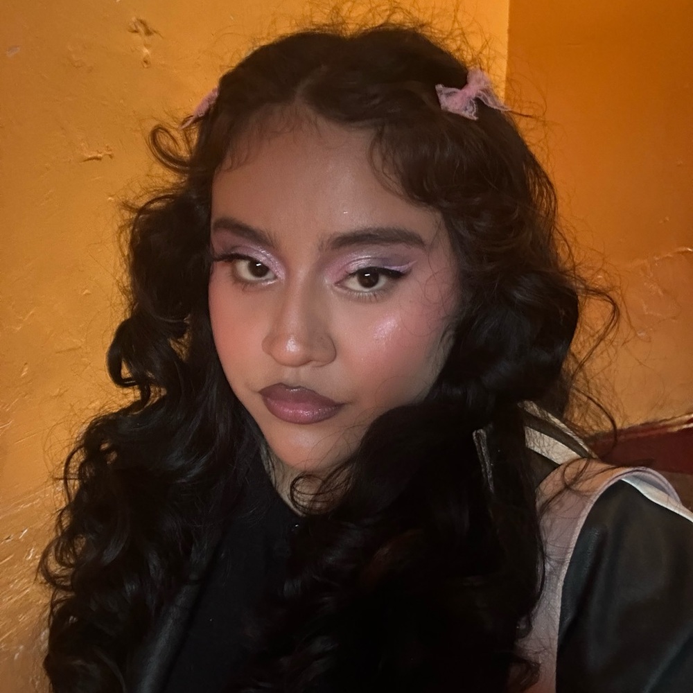 Meet your Posher, Fatima